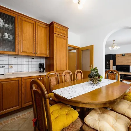 Sky With A Private Pool * Martinski