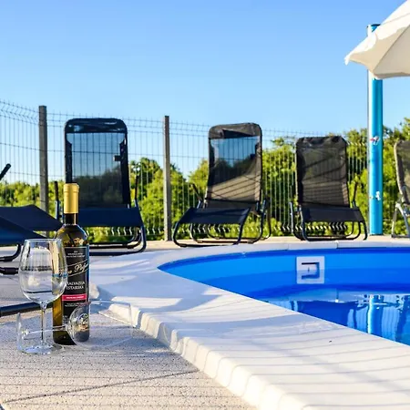 Sky With A Private Pool Villa